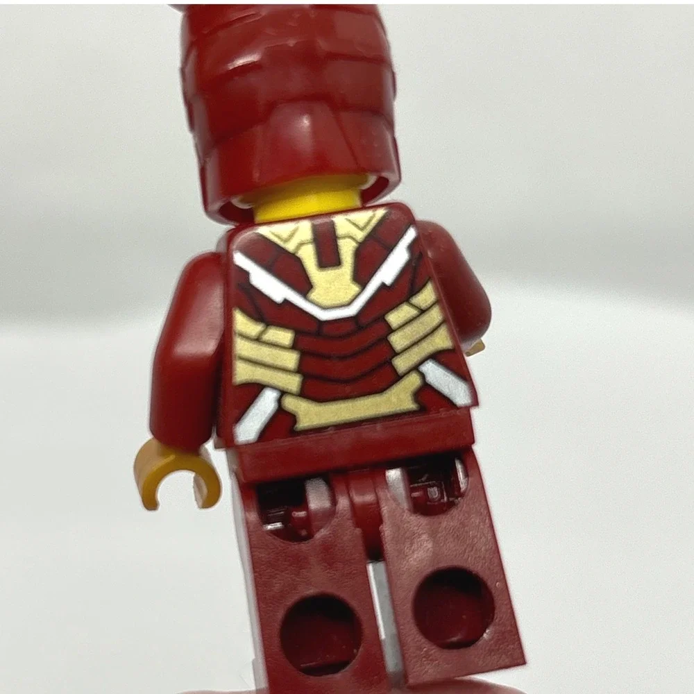 LEGO Iron Man Minifigure Mark 42 Armor 2013 Super Hero Avengers Tony Stark